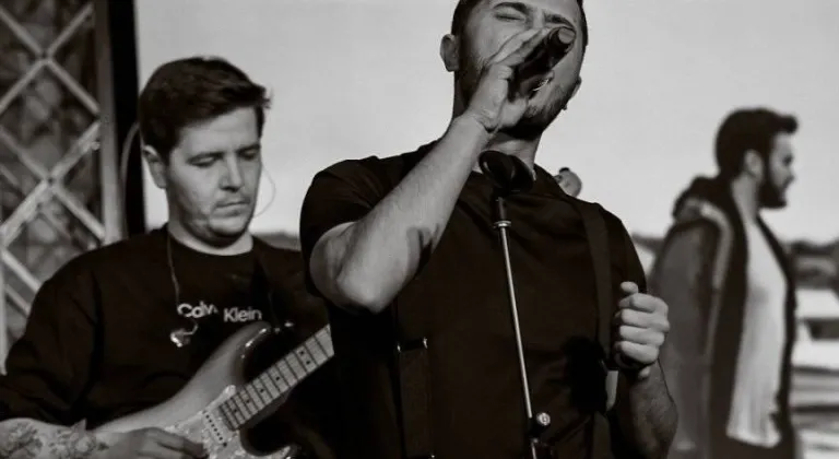 New Jersey’de Türk şarkıcı gözaltına alındı