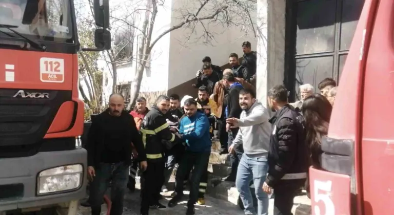 Niksar'da çıkan yangında yaralanan kadın 5 gün sonra öldü