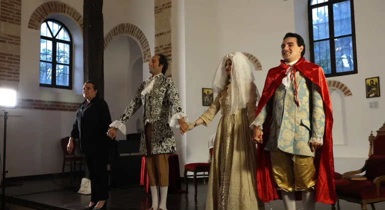 Nilüfer Gölyazı’da “La Serva Padrona” sahnelendi