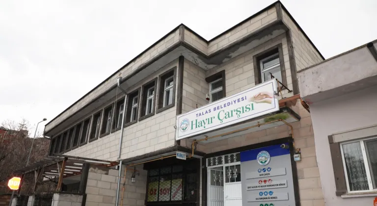 Öksüz ve yetimlerin bayramlıkları Kayseri Talas'tan