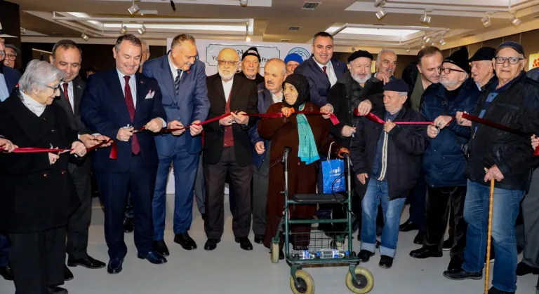 Olgun gençler, Yaşlılara Saygı Haftası’nda hünerlerini sergiledi