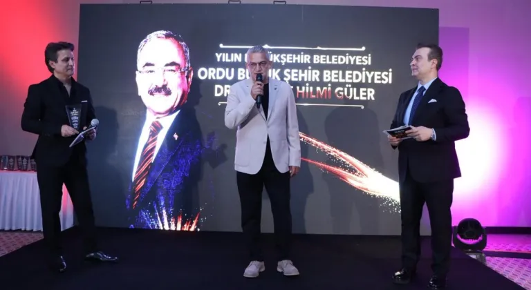 Ordu Büyükşehir Belediyesi, ‘Altın Zirve Ödülü’ne layık görüldü