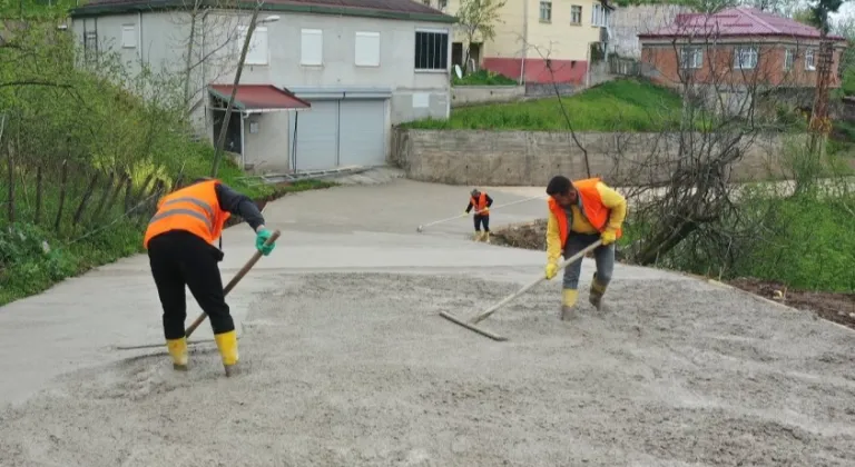 Ordu Korgan’da beton yol çalışması başlattı