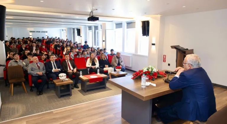 Ordu'da Başkan Güler’den Fen Lisesi’nde kariyer söyleşisi