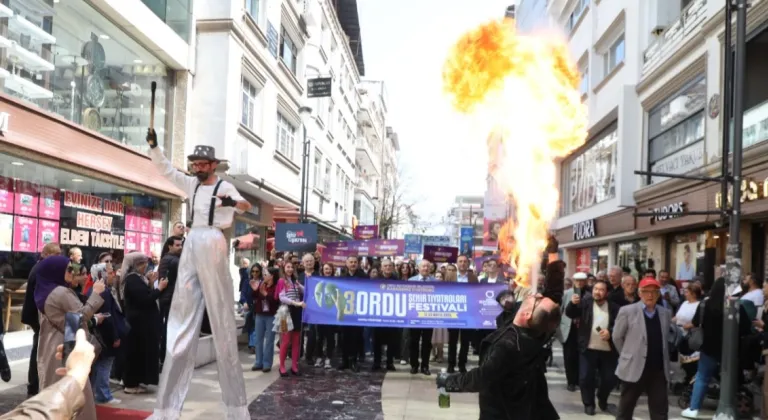 Ordu’da Tiyatro Festivali başladı
