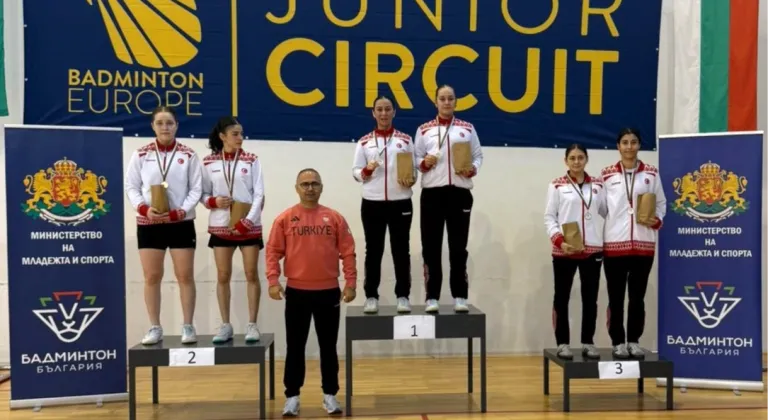 Osmangazili badmintonculardan çifte başarı