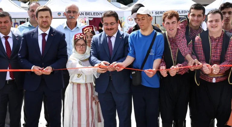 Özel Eğitim Şenliği’nde emeğin ve başarının sergisi