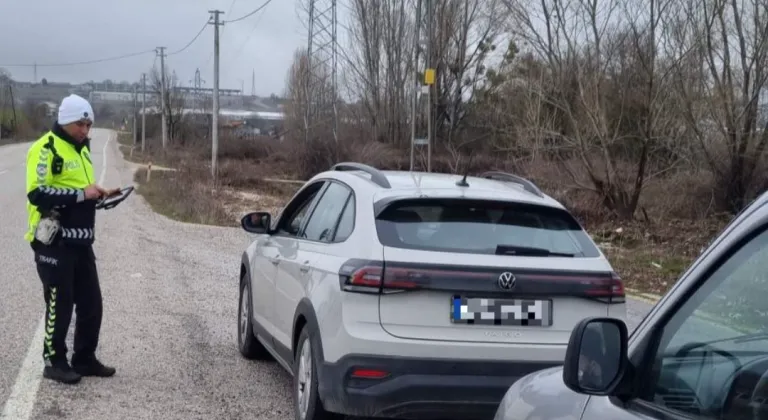 Pazaryeri’nde Trafik Denetimleri Aralıksız Sürüyor