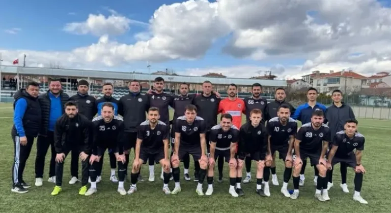 Pazaryerispor Liderlik Koltuğunu Bırakmadı