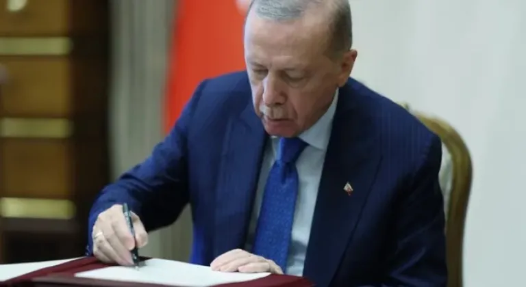 Resmi Gazete'de YAŞ Kararları Duyuruldu

