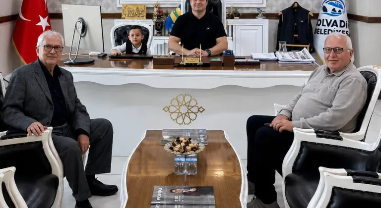 Sağlık dünyasının duayen isminden Bolvadin'e nezaket ziyareti