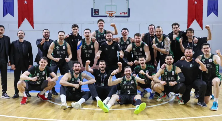 Sakarya Büyükşehir Basketbol şampiyonluk kupası için parkeye çıkıyor