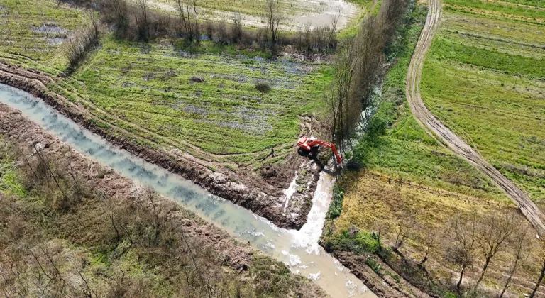 Sakarya Büyükşehir’den tarıma can suyu... Sakarya çiftçinin yüzü gülüyor