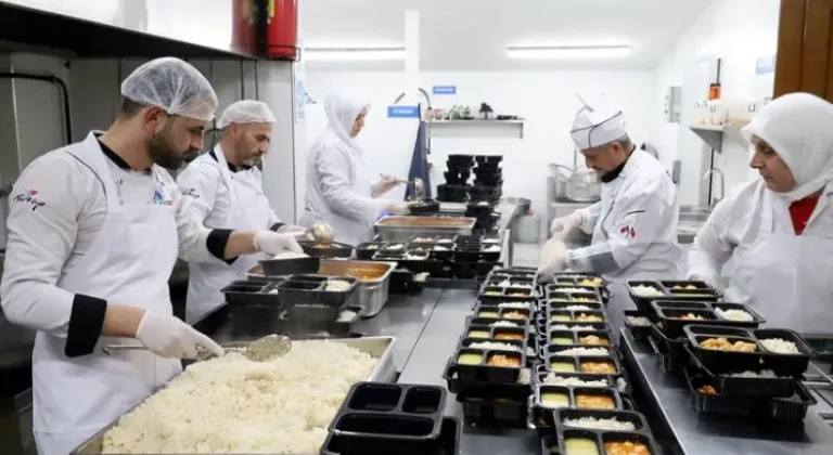 Sakarya’da Binlerce Tebessümün Kaynağı: Lezzet Dolu Kazanlar

