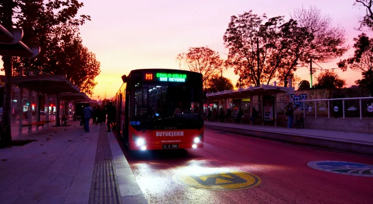 Sakarya’da Metrobüslerle Ulaşımda Yeni Dönem
