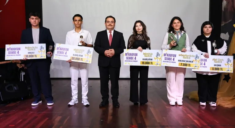 Sakarya'da “Mikrofon Sende 4”te final coşkusu