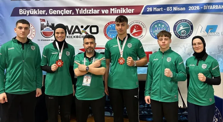 Sakaryalı KickBoksçular Diyarbakır’da zirveye uzandı