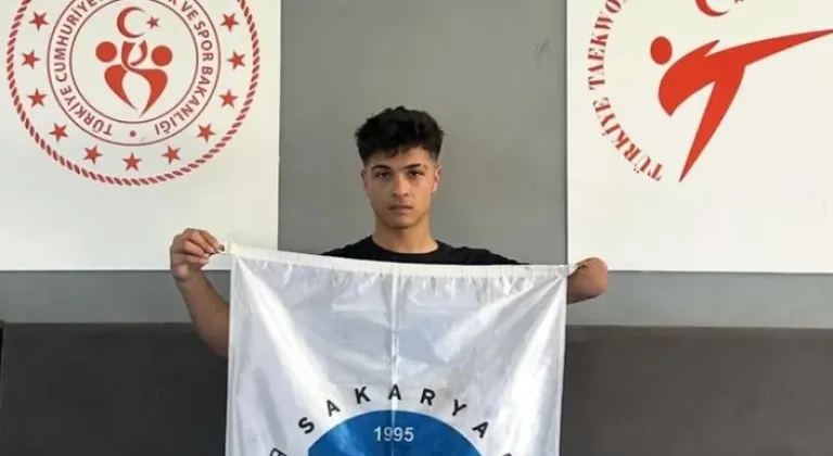 Sakaryalı Tekvandocu Kerem Kıl, Milli Takım Kampına Davet Edildi








