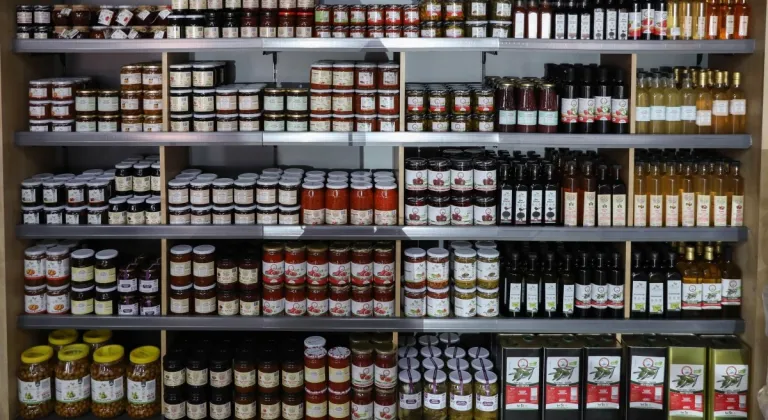 Samsun Büyükşehir’den Yerel Üreticiye Destek: “Samsun Market” Hizmete Açıldı