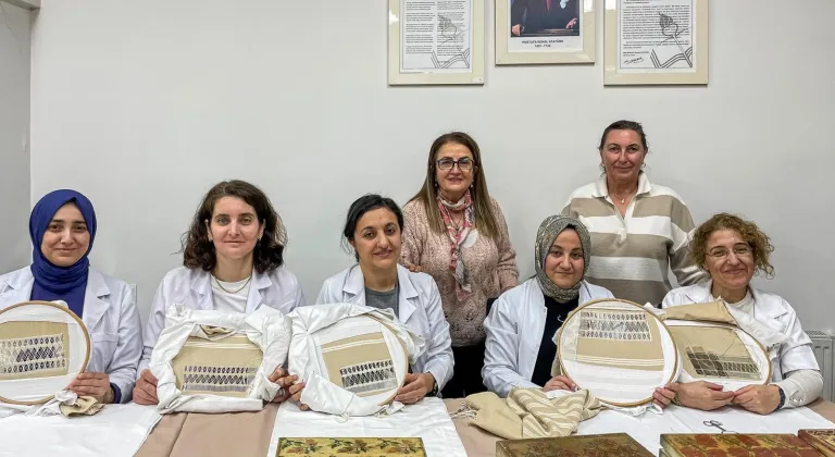 Sandıktan Sanata: Çınarcık İşi Üzerine Bir Atölye Çalışması