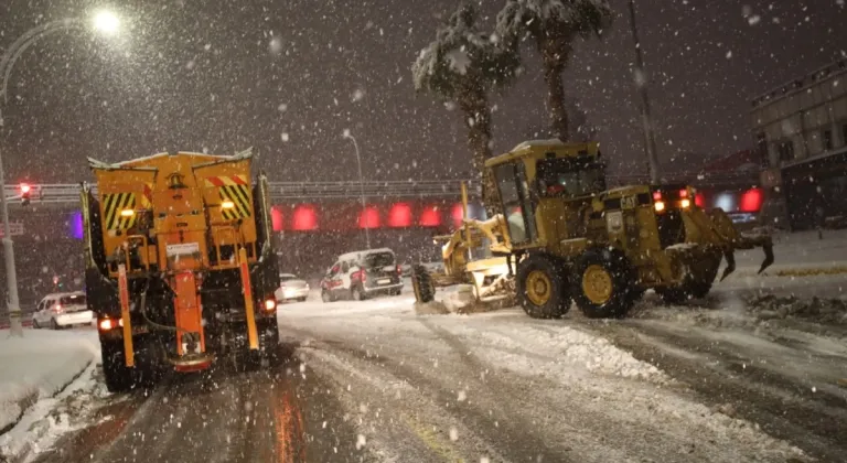 Şanlıurfa Büyükşehir Tüm Ekipleriyle Sahada