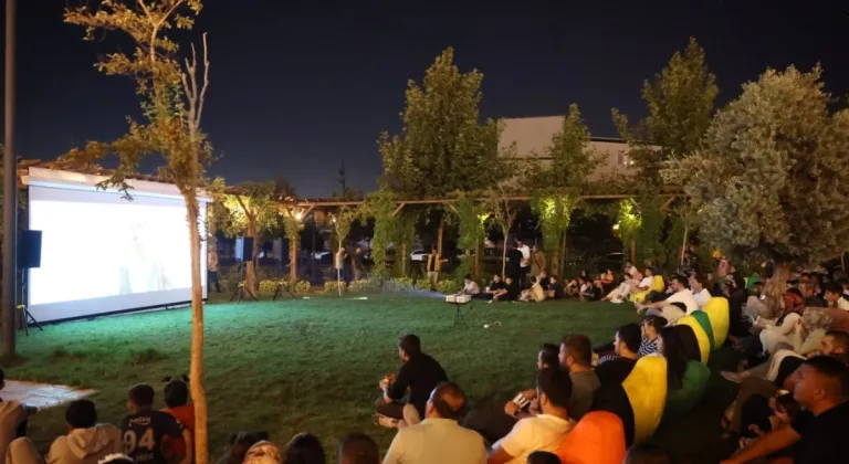 Şanlıurfa’da Açık Hava Sinema Günleri Yoğun İlgi Gördü