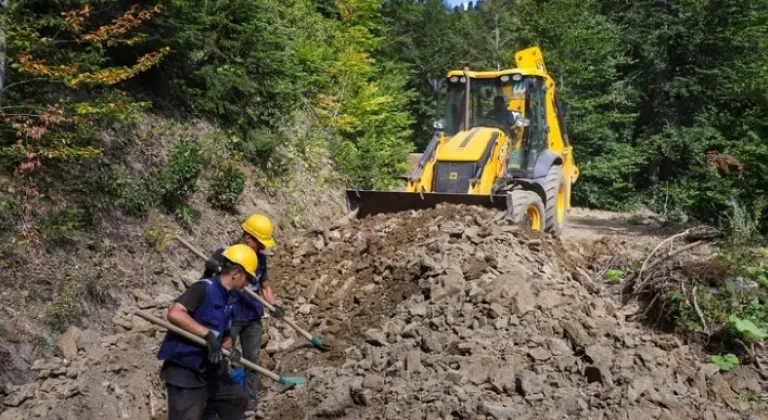 SASKİ, Geyve’de 3 yeni içme suyu kaynağına ulaştı
