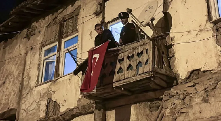 Almuslu şehidin evi yenilendi