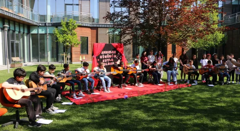 SGM’de Anneler Günü duygusal anlara sahne oldu