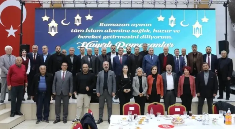 Sivaslılar İftar Sofrasında Bir Araya Geldi







