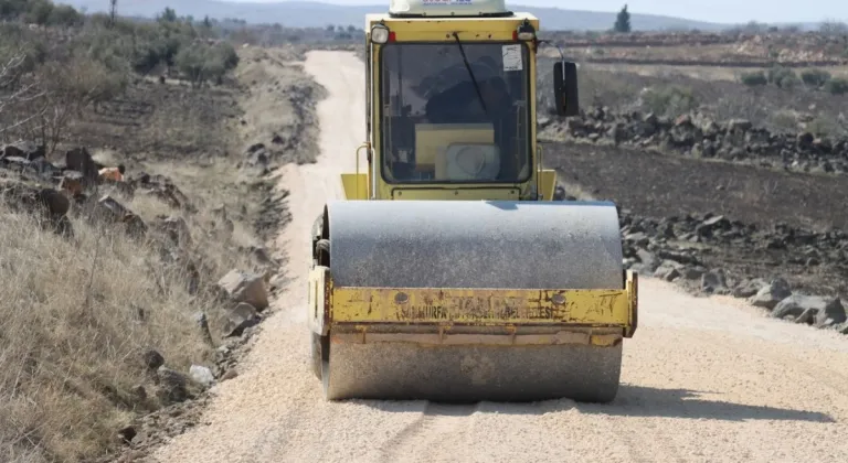 Suruç’a Ulaşımı Kısaltan Yol Daha Konforlu Hale Getiriliyor