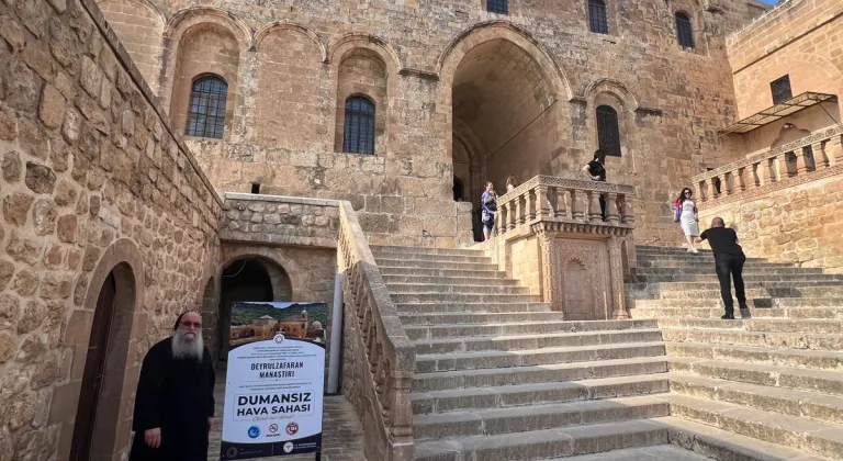 Tarihi manastırda radikal karar: Artık duman yok