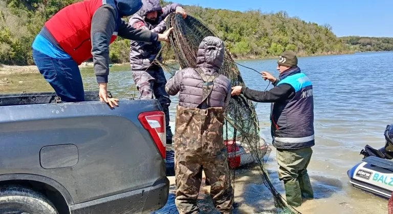Terkos ve Sazlıdere’de kaçak avcılığa darbe!