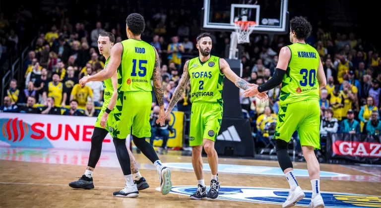 TOFAŞ, BCL’de AEK B.C. deplasmanında