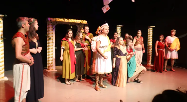 Tofaş Tiyatro Kulübü’nden Haldun Dormen Anısına Özel Oyun