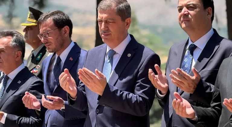 Tokat'ta 15 Temmuz etkinlikleri şehitlik ziyareti İle Başladı