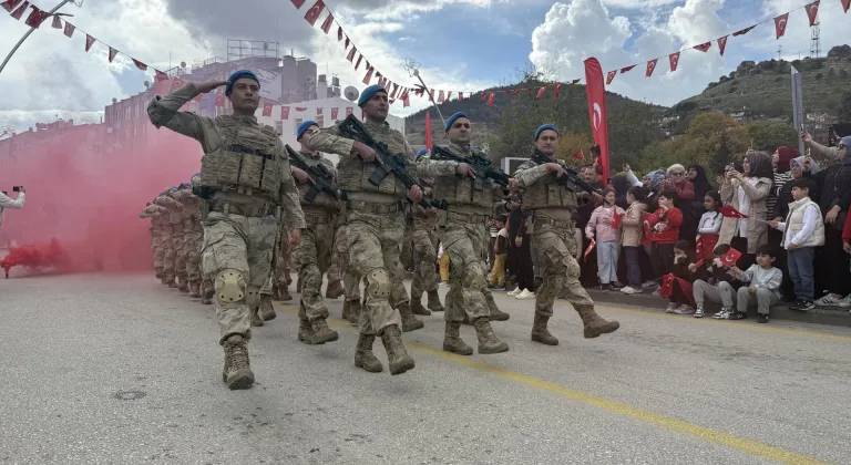 Tokat'ta 29 Ekim Cumhuriyet Bayramı coşkuyla kutlandı