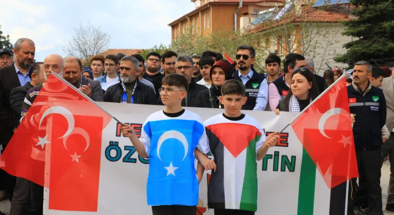 Tokat’ta Gazze ve Doğu Türkistan’a destek yürüyüşü