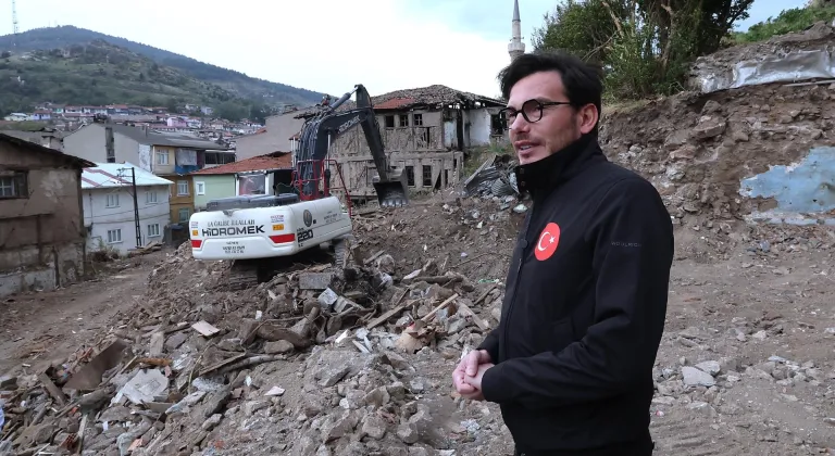 Tokat'ta kentsel dönüşümde 21 ev yıkıldı