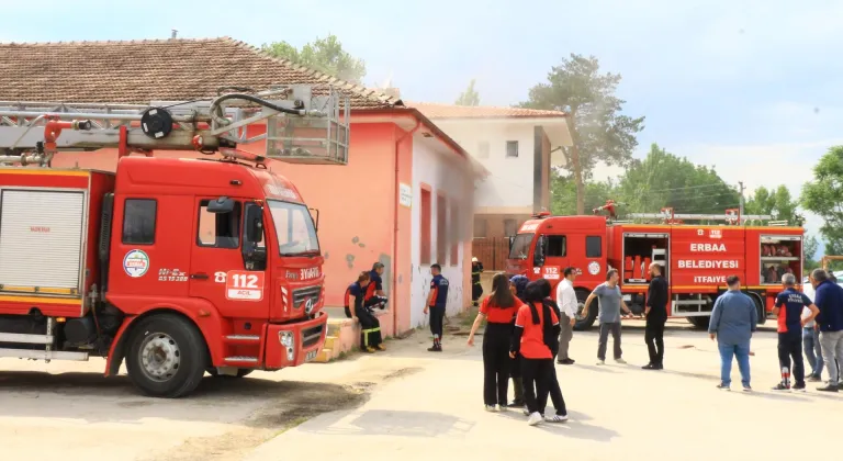 Tokat'ta lisede çıkan yangın söndürüldü