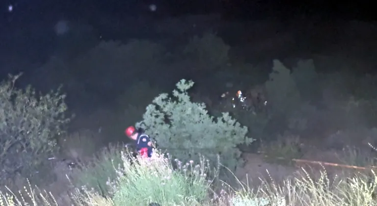 Tokat’ta motosikletli, 35 metrelik uçuruma yuvarlanıp ağır yaralandı