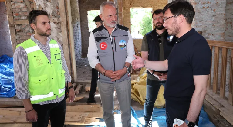 Tokat'ta tarihi belediye binasına özel sistemle güçlendirme