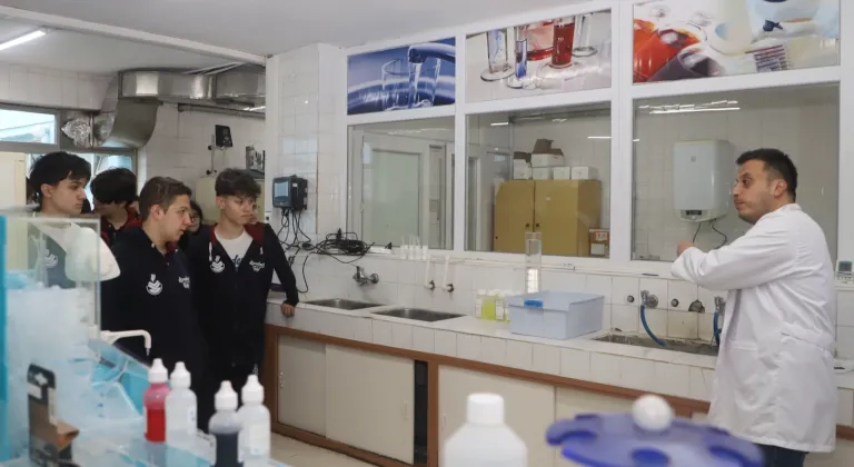 Trabzon’da öğrenciler su arıtma tesisini gezdi