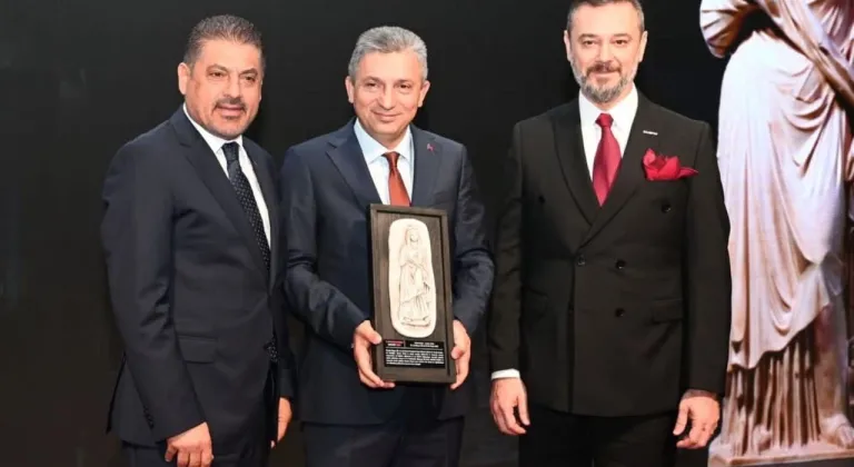 TÜRKONFED 26. İş Dünyası Zirvesi başladı