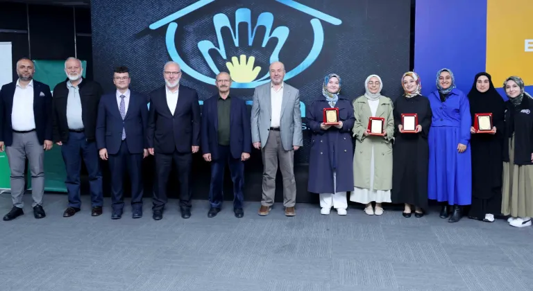 Umre ödüllü “Evlilik ve aile gelişim akademisi” tamamlandı
