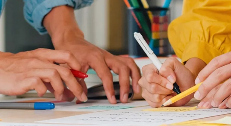 Üniversiteli öğrencilere 45 bin TL ödüllü Sosyal Girişimcilik Programı