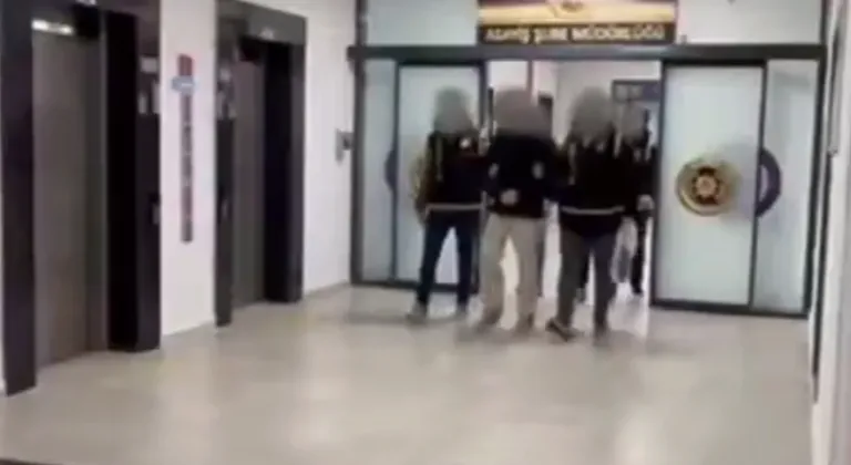 Yalova’da 'sahte polis' dolandırıcılığına 2 tutuklama