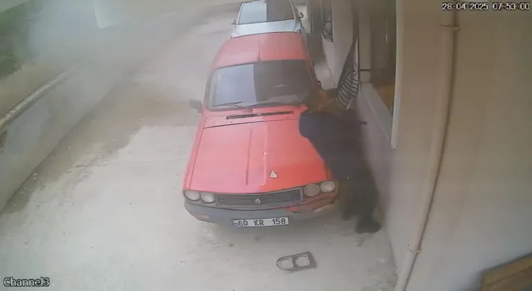 Yangında polisler tarafından kurtarılan 2 çocuk koruma altına alındı
