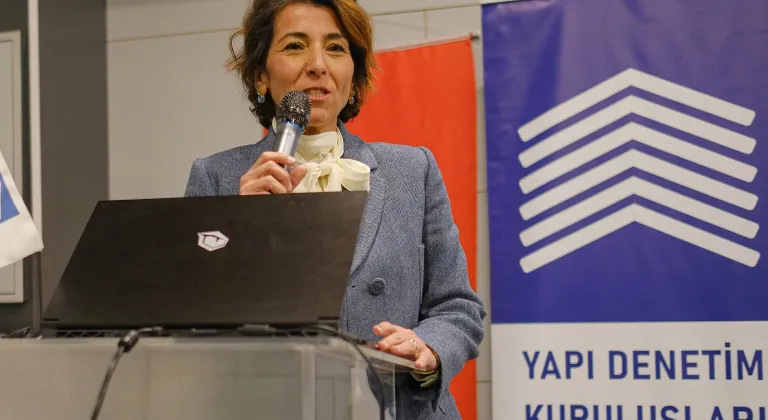 YDKBD Bursa Şubesi'nde Esra İnhanlı güven tazeledi