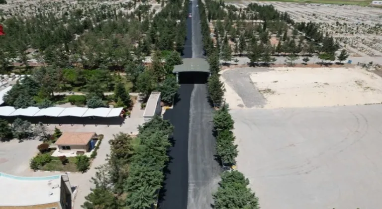 Yeni Asri Aile Mezarlığı’nda ulaşım konforu artırıldı